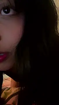 Snapshot of milakitti chatting on 07-18-26, 06:17 milakitti online show from 07-18-26, 06:17