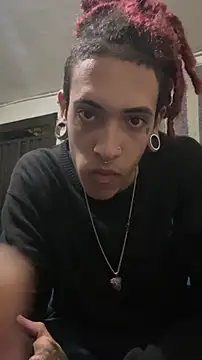 Snapshot of nanaislonely chatting on 04-14-26, 02:17 nanaislonely online show from 04-14-26, 02:17