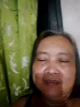Snapshot of jeanyummytits chatting on 05-22-26, 11:16 jeanyummytits online show from 05-22-26, 11:16