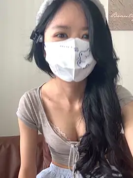 Honey baba online show from 04-13-26, 06:41