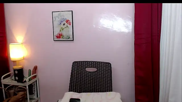 Snapshot of ursexy_anne chatting on 06-24-26, 02:54 ursexy anne online show from 06-24-26, 02:54