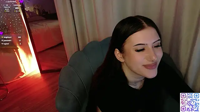 Snapshot of HazelHayesss chatting on 04-18-26, 07:58 HazelHayesss online show from 04-18-26, 07:58