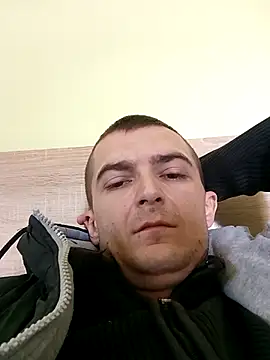 Snapshot of Mariofls chatting on 05-03-26, 12:55 Mariofls online show from 05-03-26, 12:55