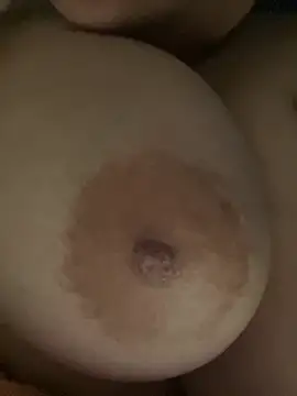 nightvibe3 online show from 04-24-26, 07:22