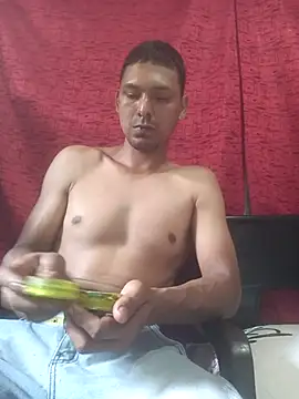 Snapshot of PROSTITUTO-RICO chatting on 05-01-26, 04:44 PROSTITUTO-RICO online show from 05-01-26, 04:44
