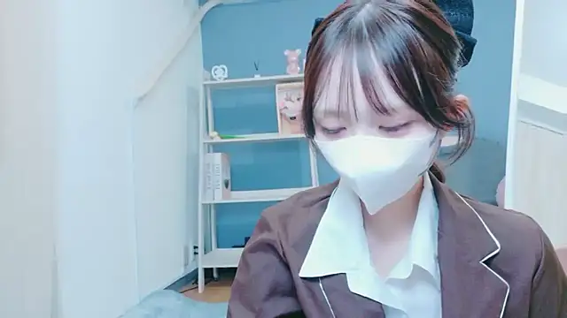 Snapshot of Koto-jpnk chatting on 06-20-26, 12:30 Koto-jpnk online show from 06-20-26, 12:30