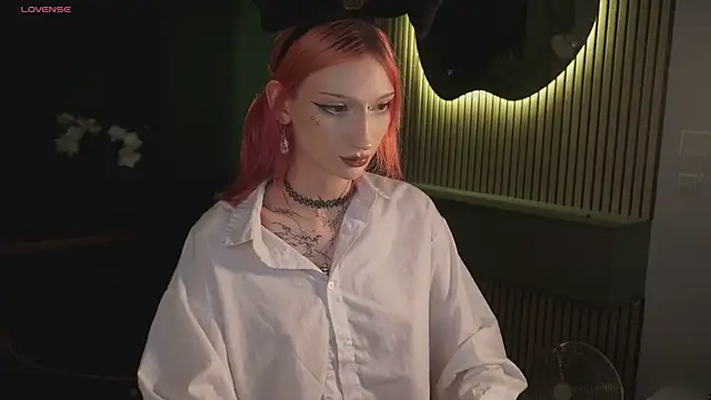 Snapshot of vamp_ray chatting on 07-11-26, 08:55 vamp ray online show from 07-11-26, 08:55