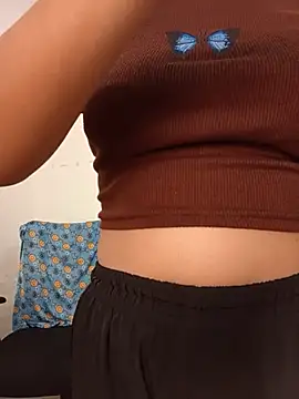 Snapshot of Anjali_hot33 chatting on 07-12-26, 05:31 Anjali hot33 online show from 07-12-26, 05:31