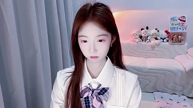 Snapshot of lucky-tt chatting on 06-19-26, 10:52 lucky-tt online show from 06-19-26, 10:52
