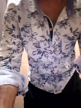 Whiteguy993 online show from 04-28-26, 11:26