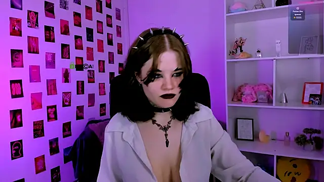 Snapshot of nikki_kiss_ chatting on 07-24-26, 08:45 nikki kiss online show from 07-24-26, 08:45