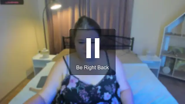 Snapshot of Bella_Blvck chatting on 07-17-26, 05:14 Bella Blvck online show from 07-17-26, 05:14