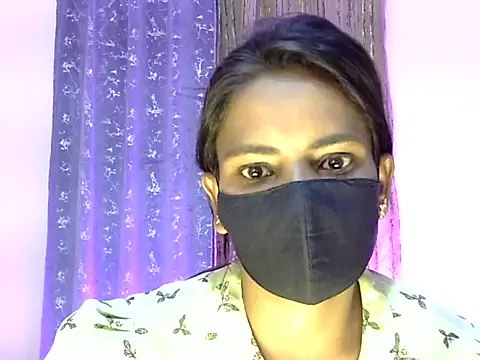 Snapshot of jiyasingh0 chatting on 05-09-26, 01:49 jiyasingh0 online show from 05-09-26, 01:49
