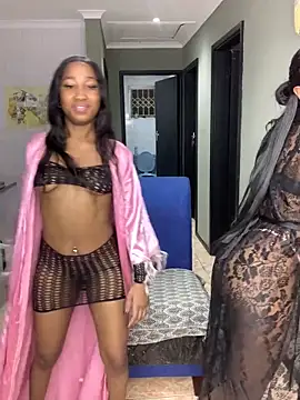 Petite BUNNYWORXXX online show from 05-14-26, 01:12