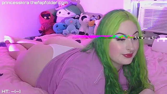 Snapshot of thefapfolder chatting on 04-14-26, 11:00 thefapfolder online show from 04-14-26, 11:00