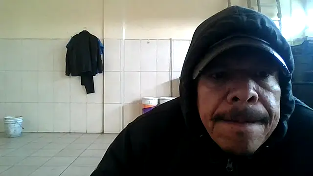 Snapshot of Oskr2024XXX chatting on 12-16-24, 09:31 Oskr2024XXX online show from 12-16-24, 09:31