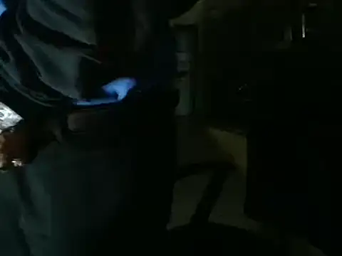 Snapshot of Oskr2024XXX chatting on 12-23-24, 12:46 Oskr2024XXX online show from 12-23-24, 12:46