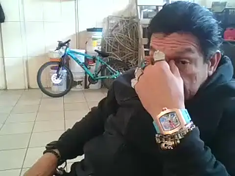 Snapshot of Oskr2024XXX chatting on 01-09-25, 09:05 Oskr2024XXX online show from 01-09-25, 09:05