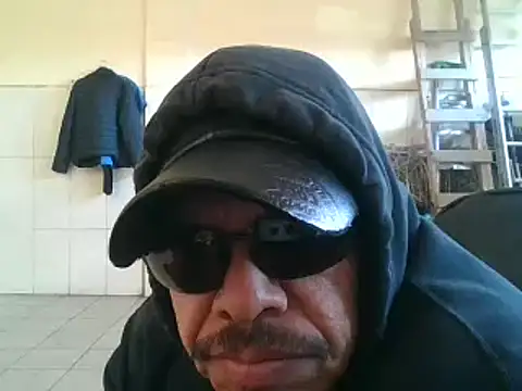 Snapshot of Oskr2024XXX chatting on 01-11-25, 09:46 Oskr2024XXX online show from 01-11-25, 09:46