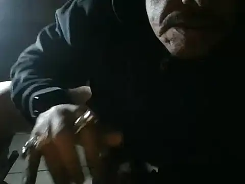 Snapshot of Oskr2024XXX chatting on 01-12-25, 12:49 Oskr2024XXX online show from 01-12-25, 12:49