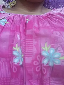 Snapshot of Wshycd chatting on 04-15-26, 05:36 Wshycd online show from 04-15-26, 05:36