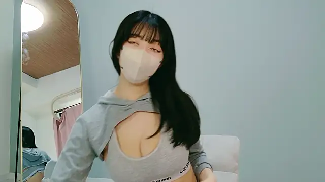 Snapshot of Hcup_leo chatting on 04-24-26, 05:54 Hcup leo online show from 04-24-26, 05:54