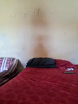 Divine doll online show from 04-25-26, 11:13