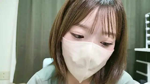 Snapshot of rei_0707 chatting on 06-13-26, 02:48 rei 0707 online show from 06-13-26, 02:48