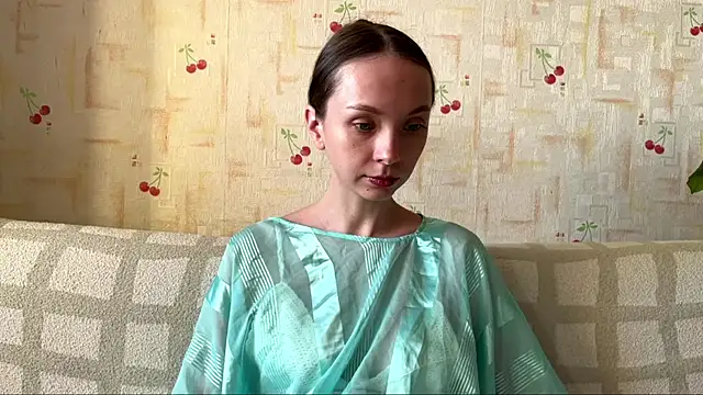 Snapshot of AdriannaBill chatting on 04-26-26, 04:26 AdriannaBill online show from 04-26-26, 04:26