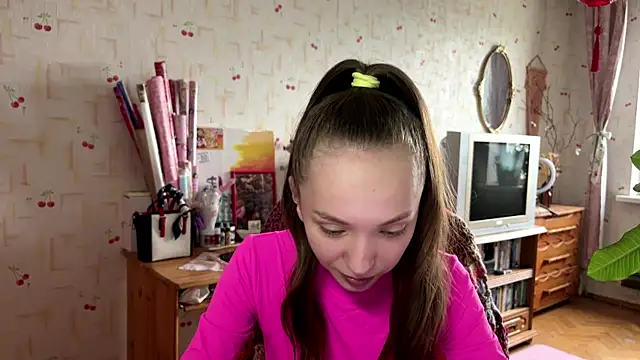 Snapshot of AdriannaBill chatting on 05-30-26, 02:36 AdriannaBill online show from 05-30-26, 02:36
