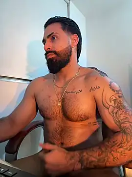 Snapshot of Ryan_Black3 chatting on 07-18-26, 11:41 Ryan Black3 online show from 07-18-26, 11:41