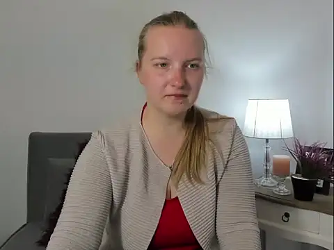 Snapshot of RoseTeacherX chatting on 04-20-26, 05:05 RoseTeacherX online show from 04-20-26, 05:05
