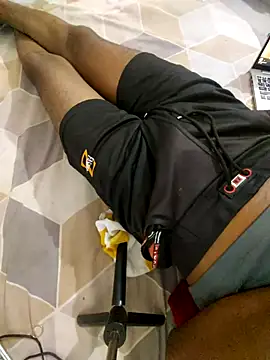 Snapshot of handsomeboyrk chatting on 04-15-26, 01:40 handsomeboyrk online show from 04-15-26, 01:40