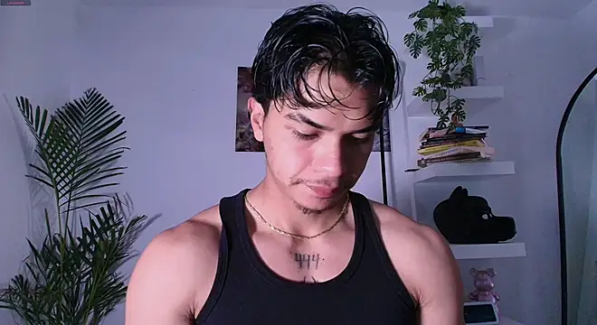 andyypalmer  online show from 06-23-26, 05:38