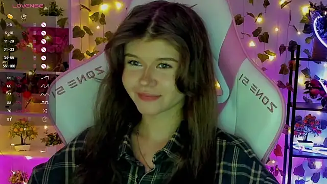 alice tails online show from 04-15-26, 10:54