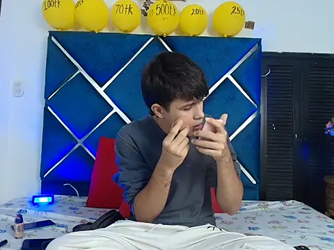 EdwinBoys online show from 04-29-26, 01:26