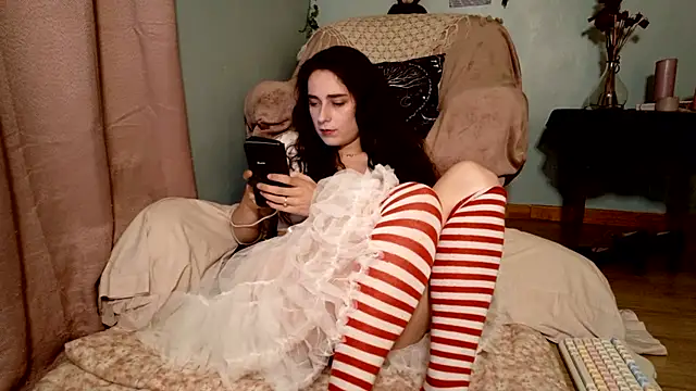 missclochette online show from 06-11-26, 12:03