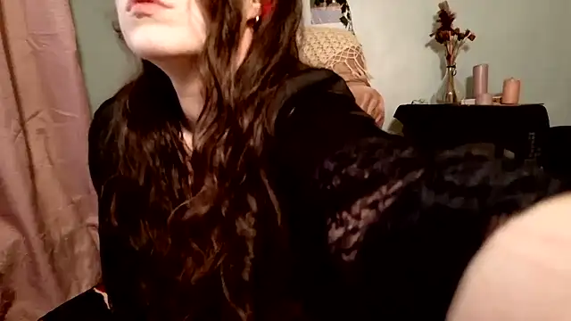 missclochette online show from 06-16-26, 12:30