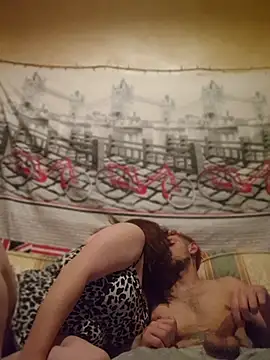 DuoVelvet online show from 04-15-26, 08:42