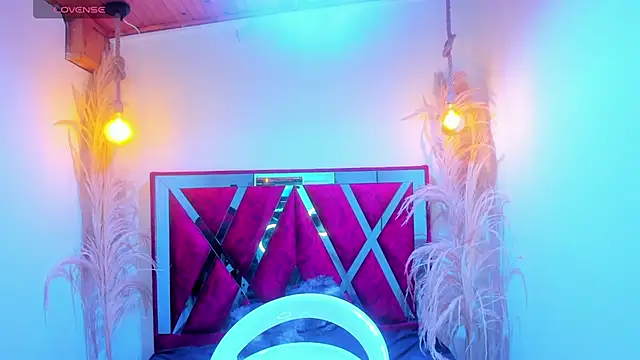 Nickk 21  online show from 04-25-26, 01:41