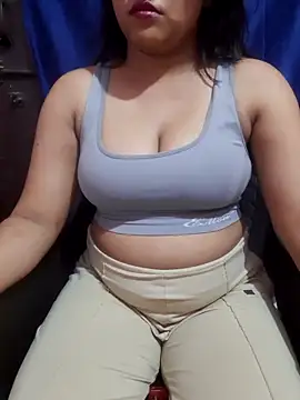 SmileGirll online show from 04-23-26, 07:16