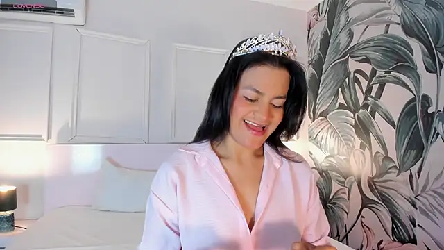 Marilyn Mulata online show from 07-08-26, 02:43
