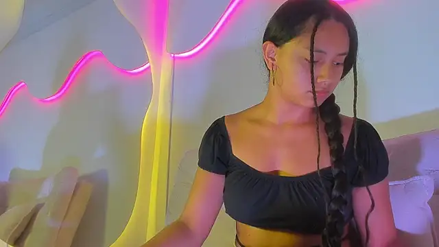 VenusBlazzer online show from 07-10-26, 01:47