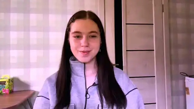 Bubble Eva online show from 04-16-26, 05:41