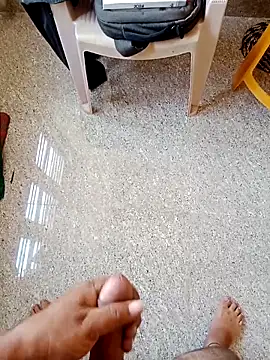 Snapshot of BangalorePavi chatting on 04-16-26, 05:30 BangalorePavi online show from 04-16-26, 05:30