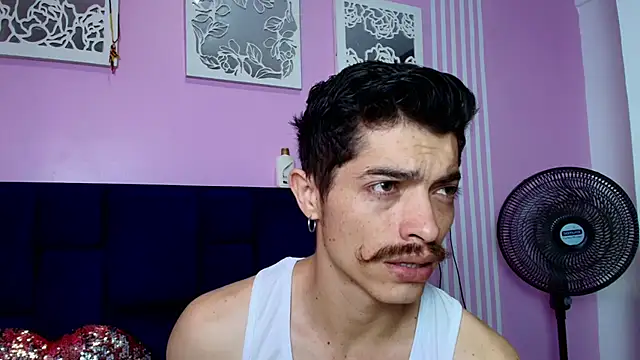 taylor Stele online show from 07-11-26, 09:05