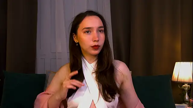 Snapshot of Suzaneey chatting on 07-11-26, 06:54 Suzaneey online show from 07-11-26, 06:54