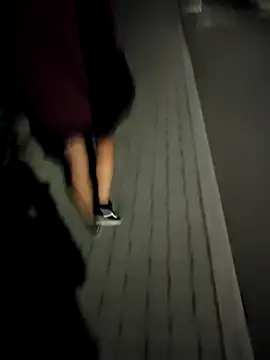 Ninileo online show from 04-24-26, 08:33