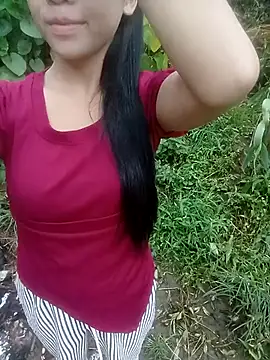 Snapshot of lelenana chatting on 06-18-26, 10:47 lelenana online show from 06-18-26, 10:47