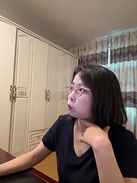 lisha521 online show from 06-02-26, 01:18